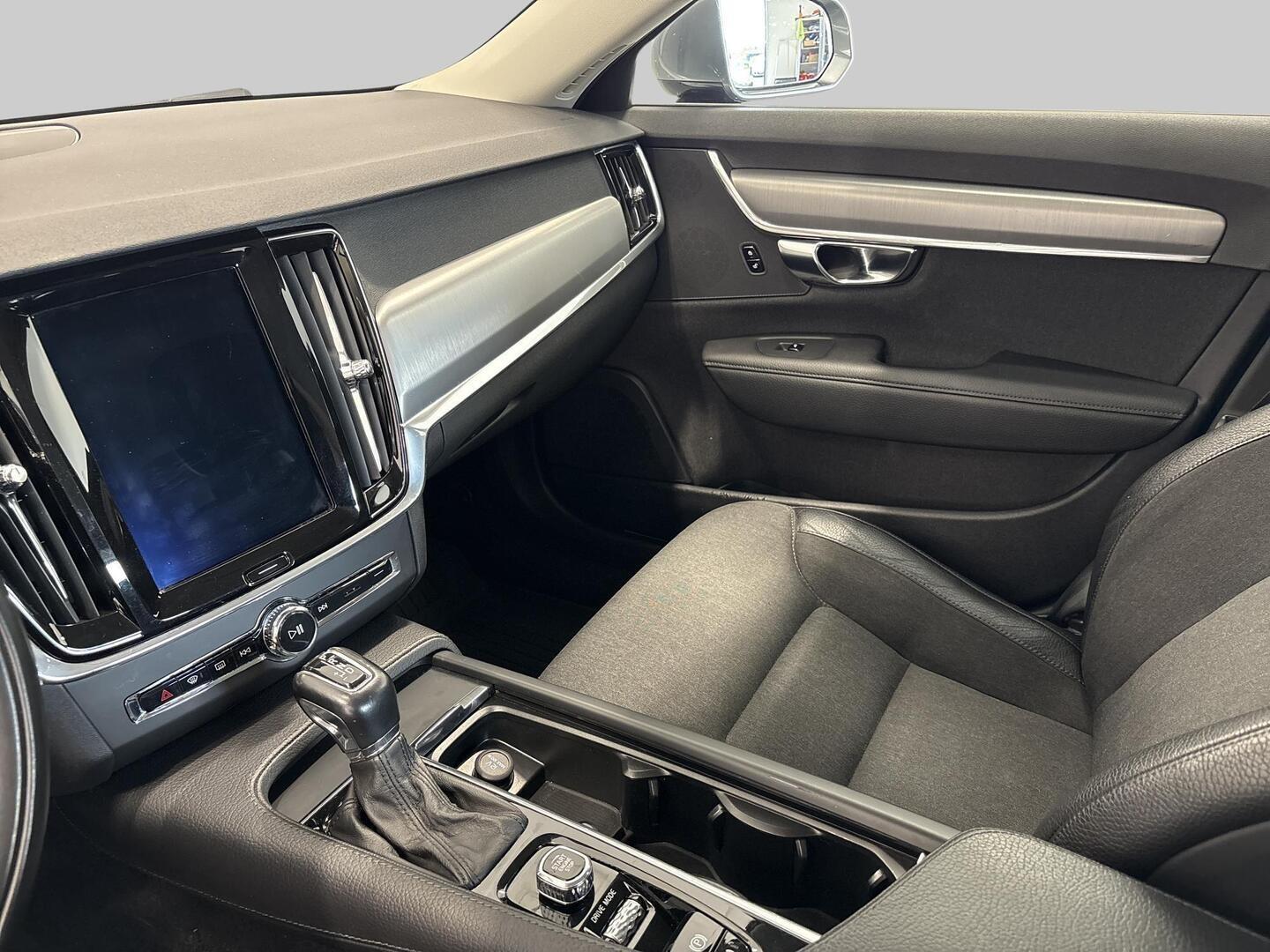 VOLVO V90 2018