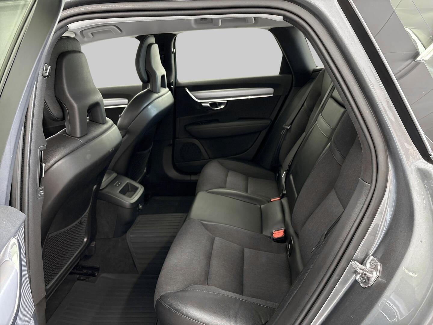 VOLVO V90 2018