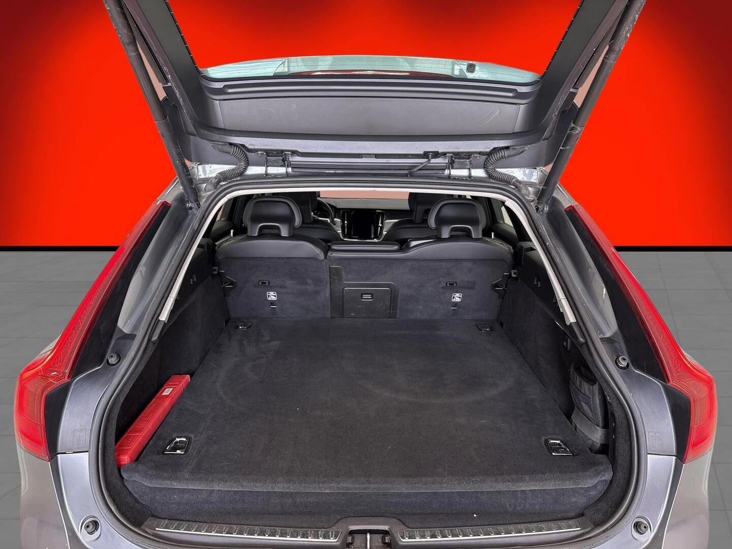 VOLVO V90 2018