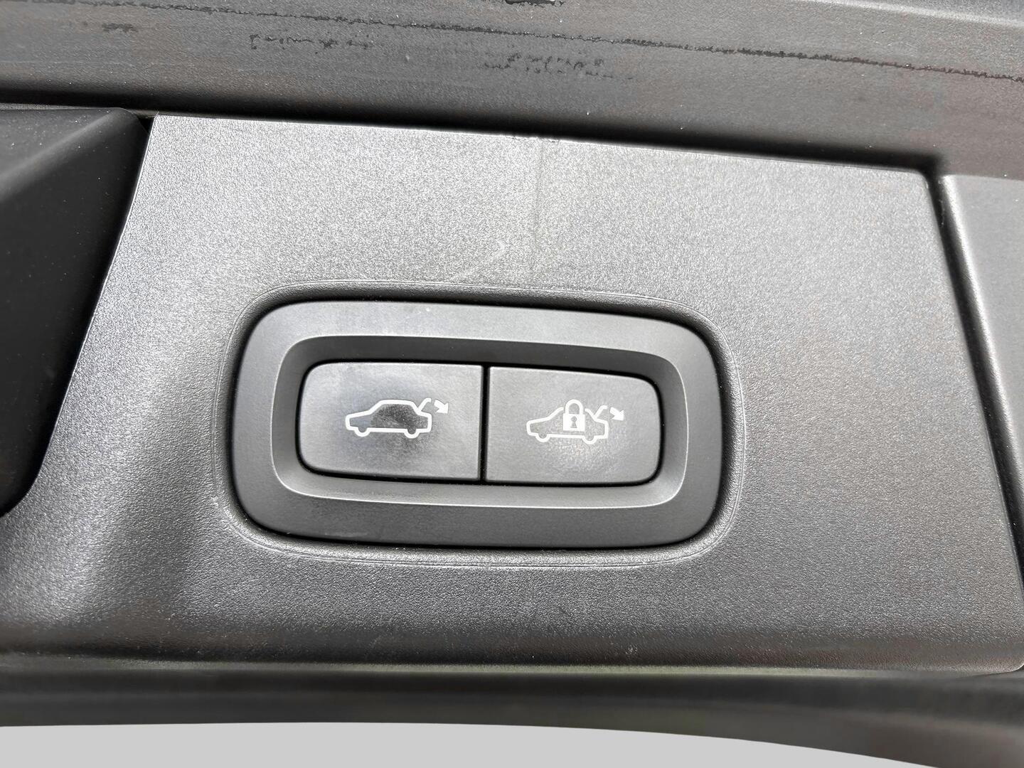 VOLVO V90 2018