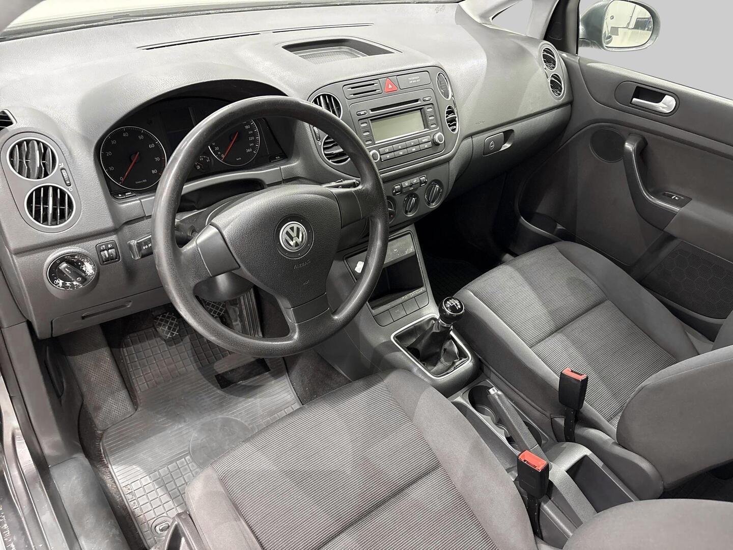 VOLKSWAGEN Golf 2006