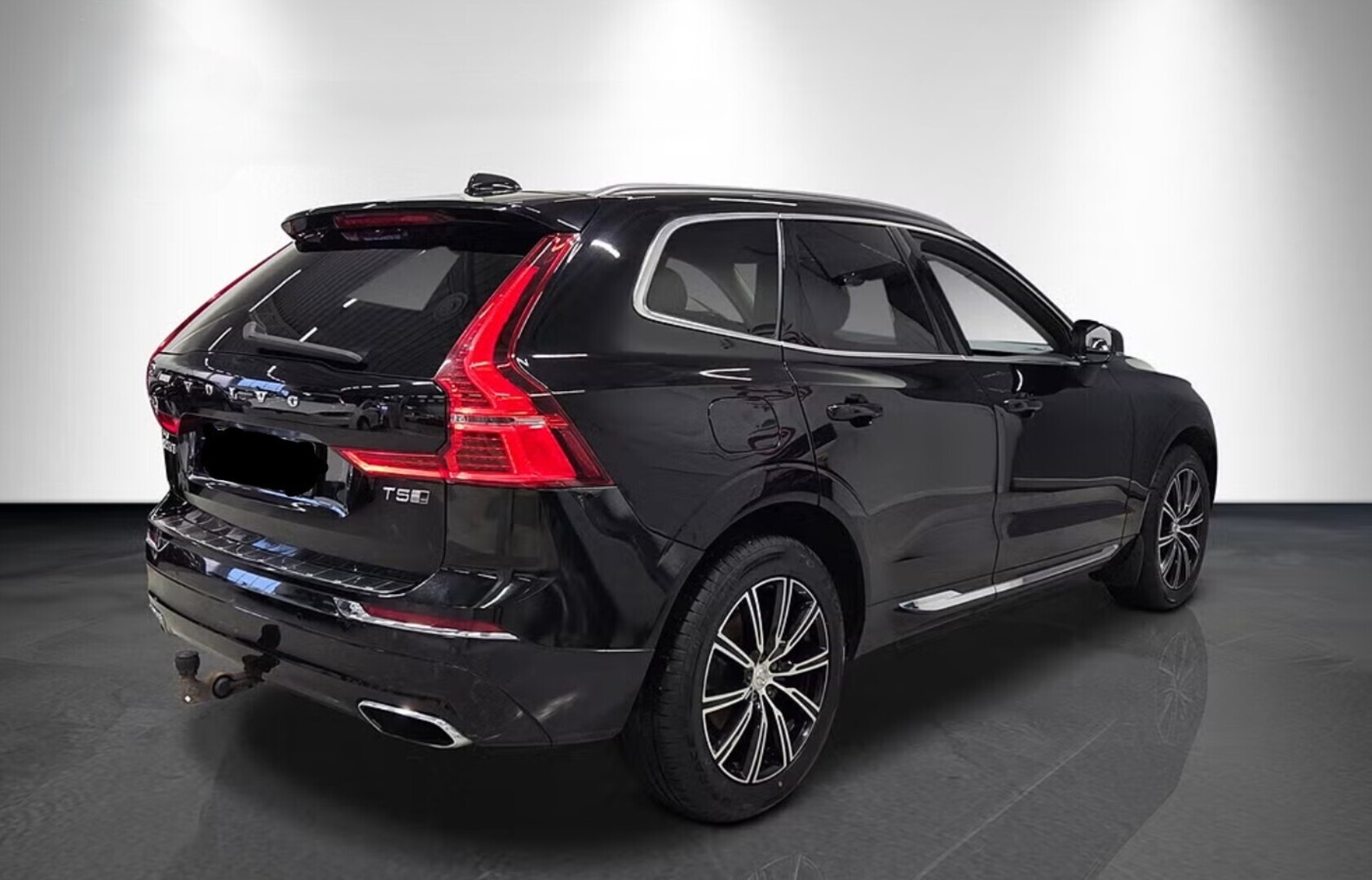 VOLVO XC60 2018