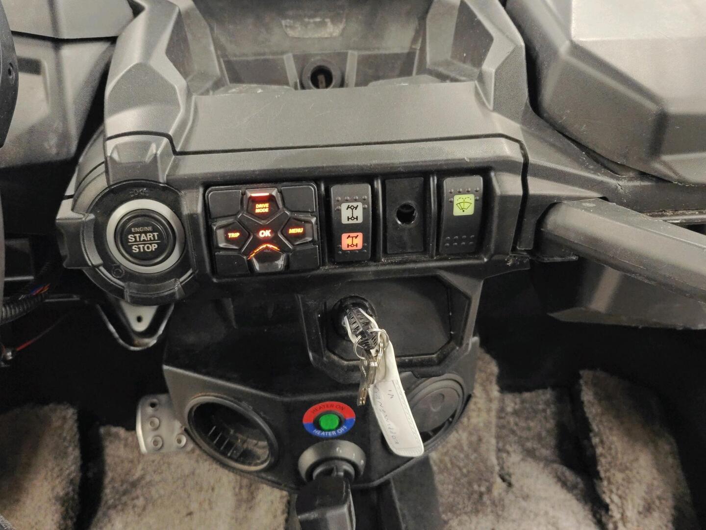 CAN-AM MAVERICK 2022