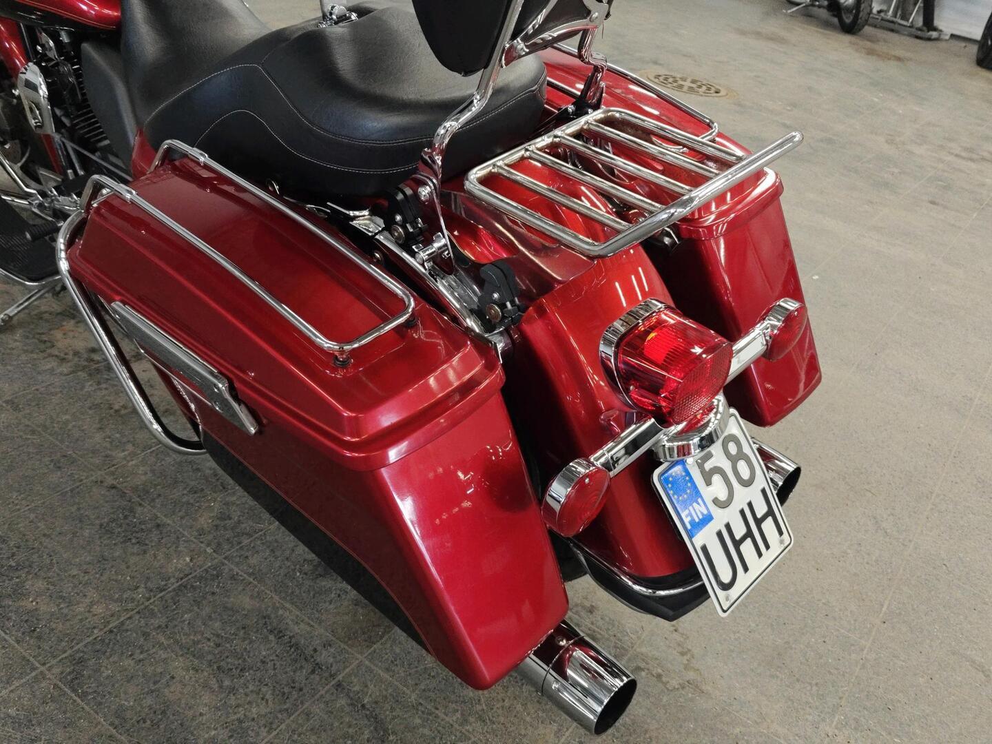 HARLEY-DAVIDSON TOURING 2012