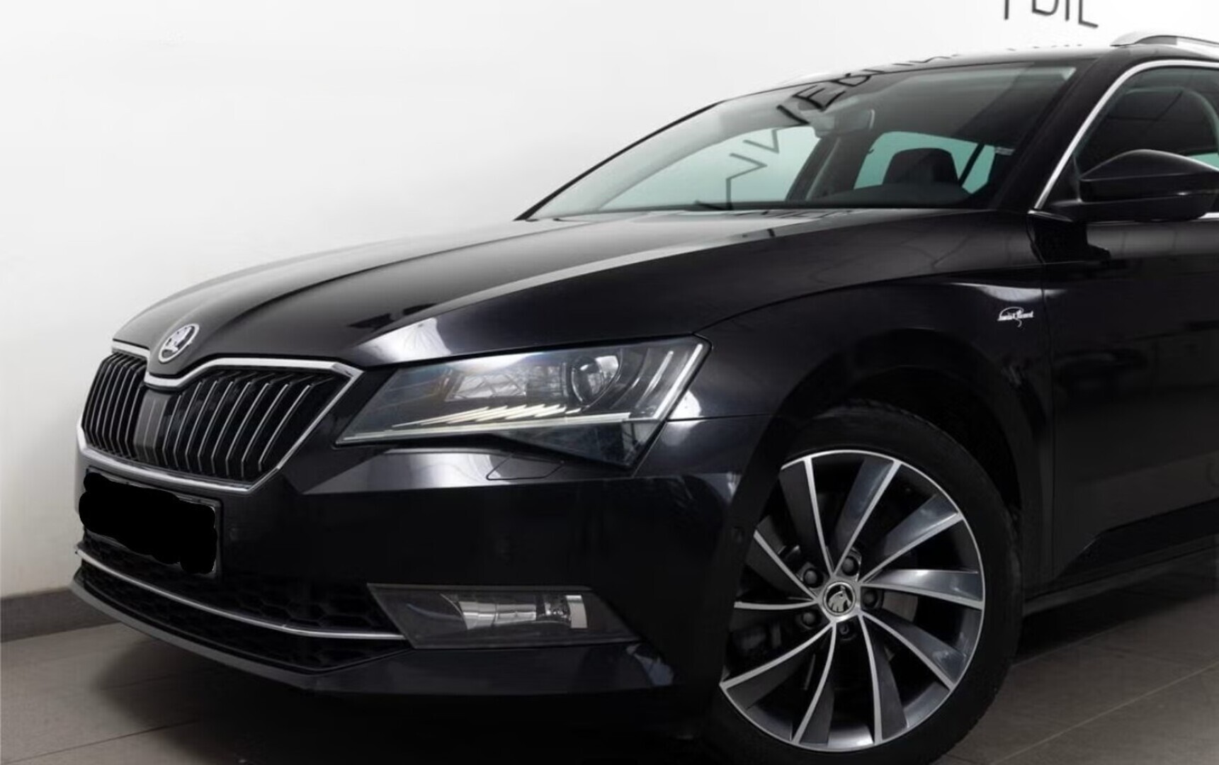 SKODA SUPERB 2016