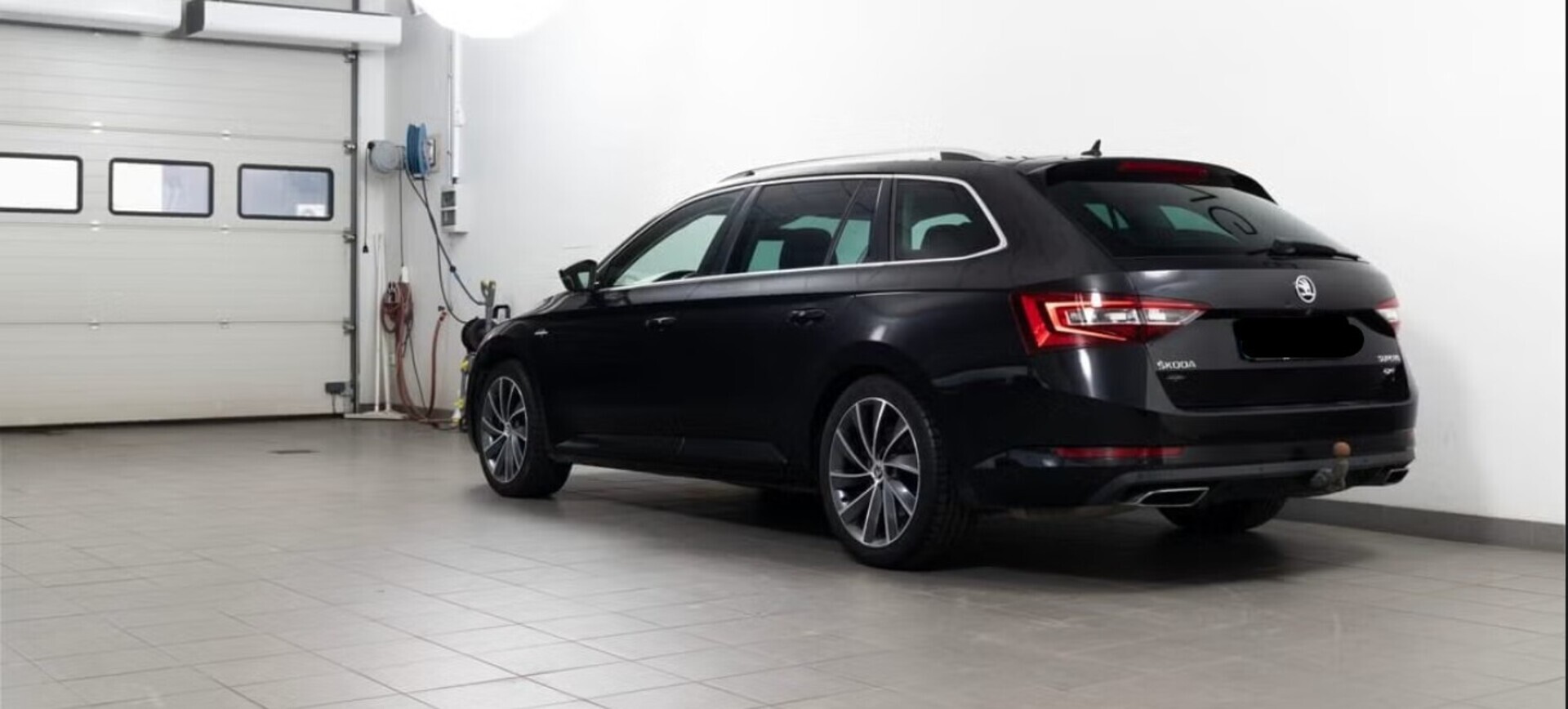 SKODA SUPERB 2016