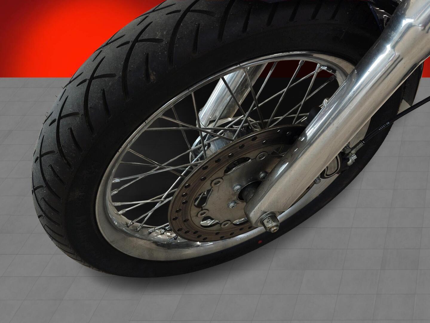 HARLEY-DAVIDSON DYNA 2013