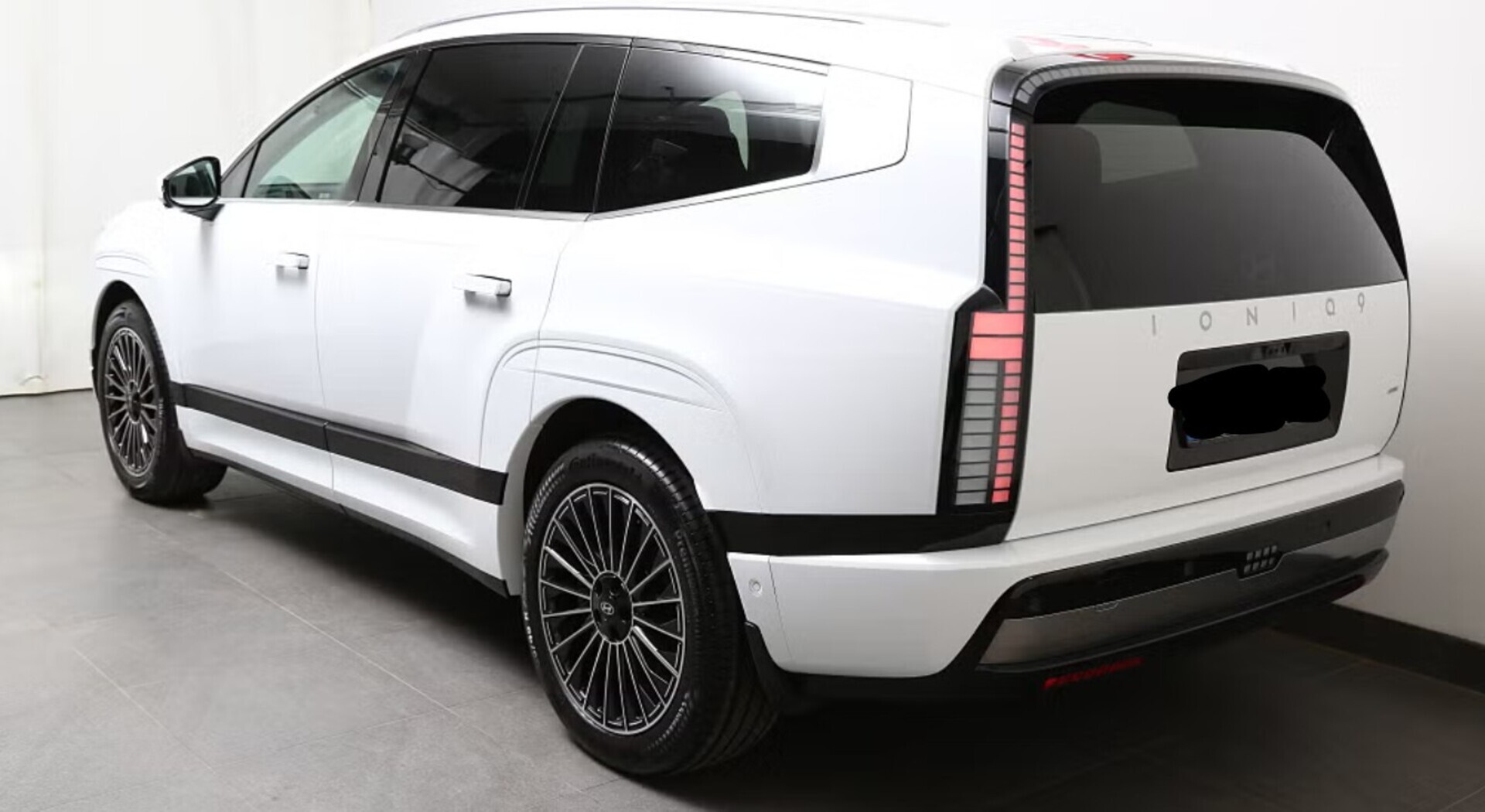 HYUNDAI IONIQ 9 2026