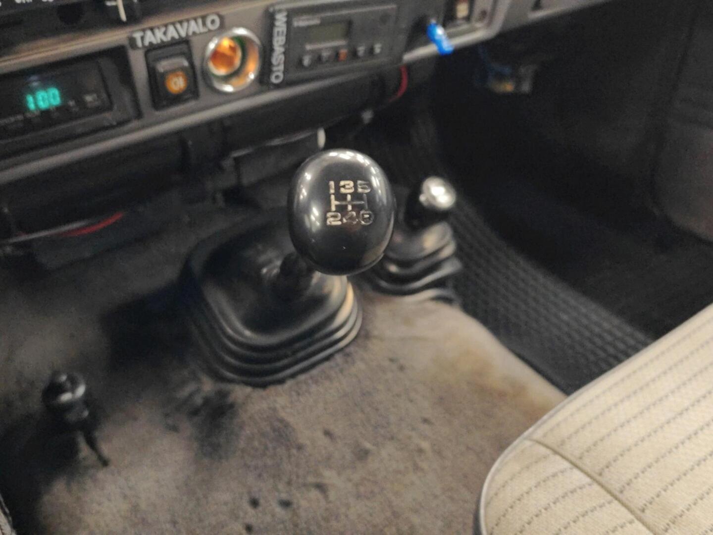 TOYOTA Land Cruiser 1987