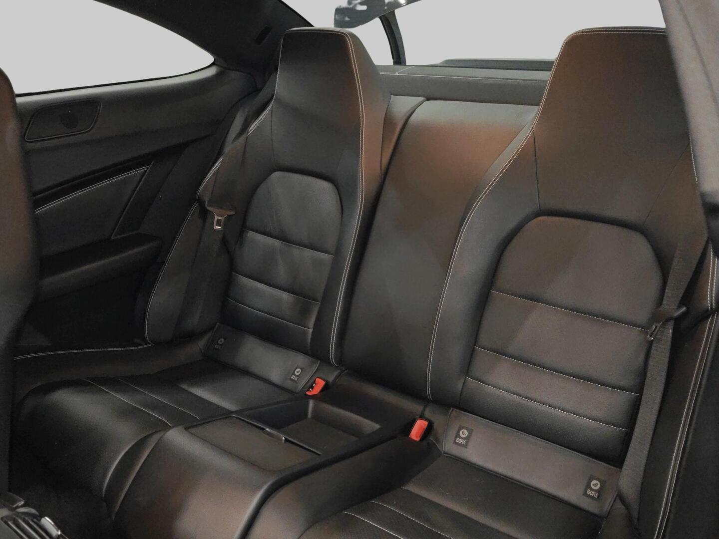 MERCEDES-BENZ C 2012