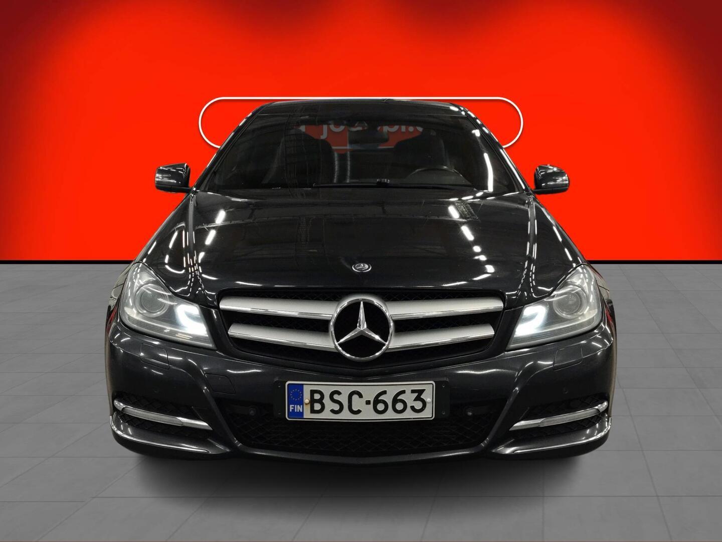 MERCEDES-BENZ C 2012