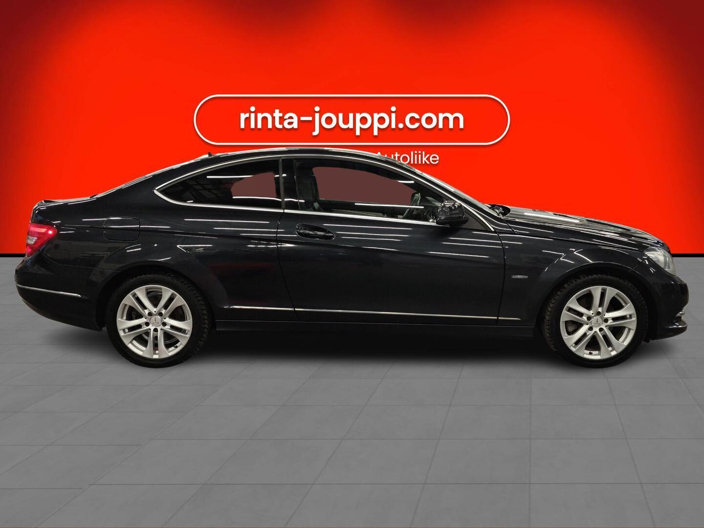 MERCEDES-BENZ C 2012