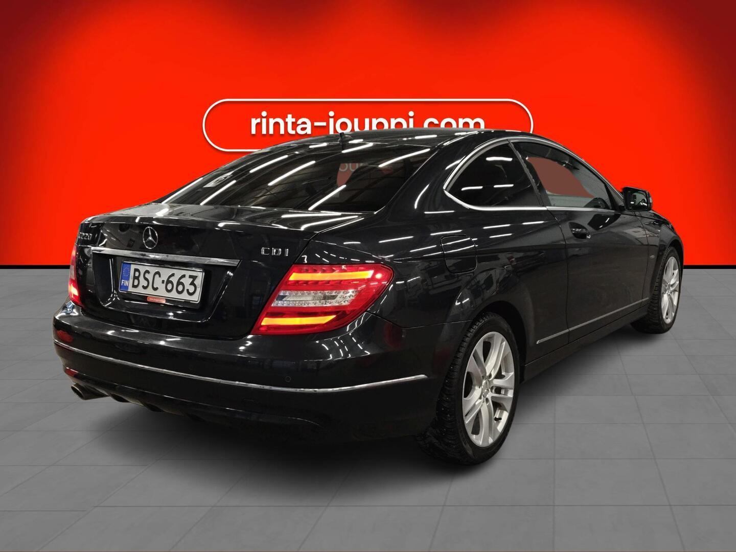 MERCEDES-BENZ C 2012