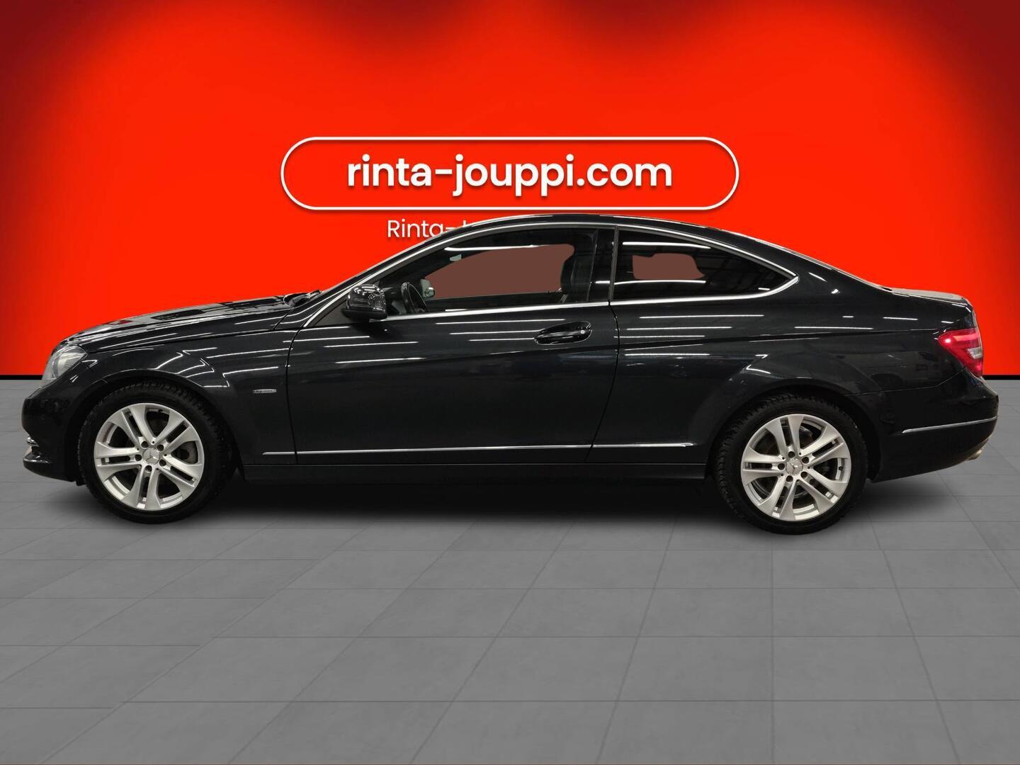 MERCEDES-BENZ C 2012