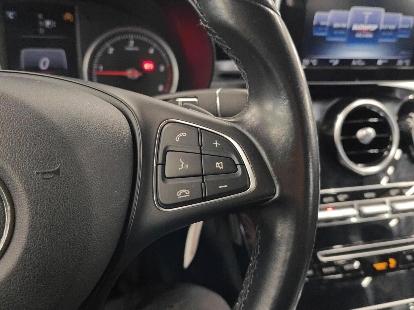 MERCEDES-BENZ C 2015