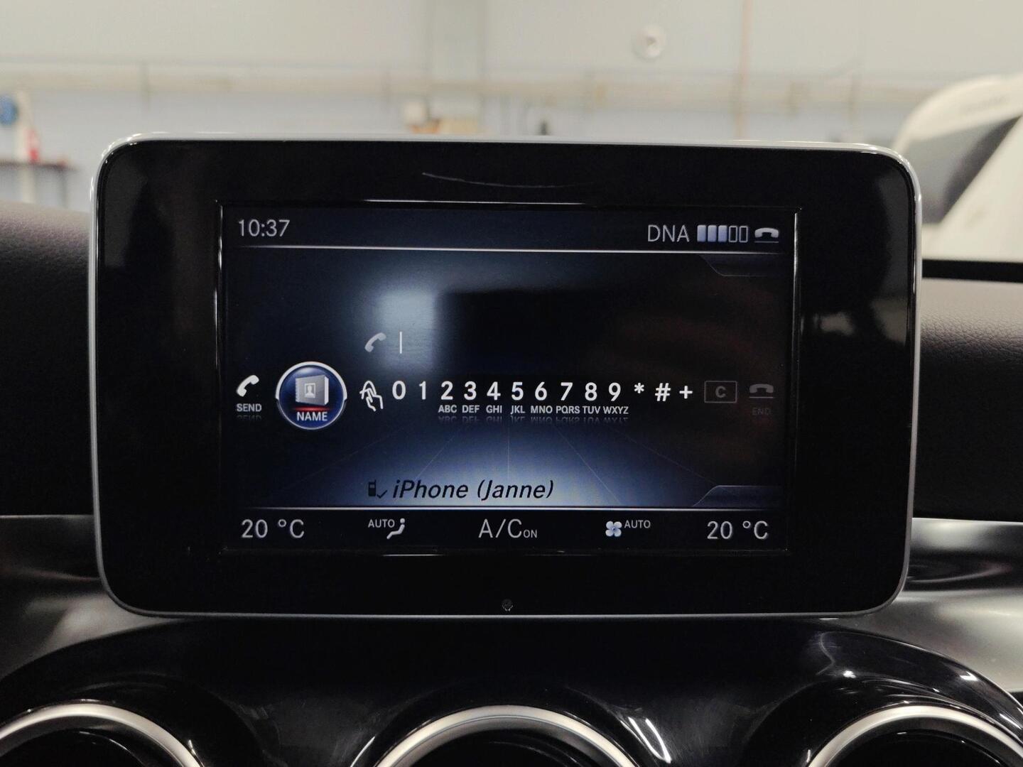 MERCEDES-BENZ C 2015
