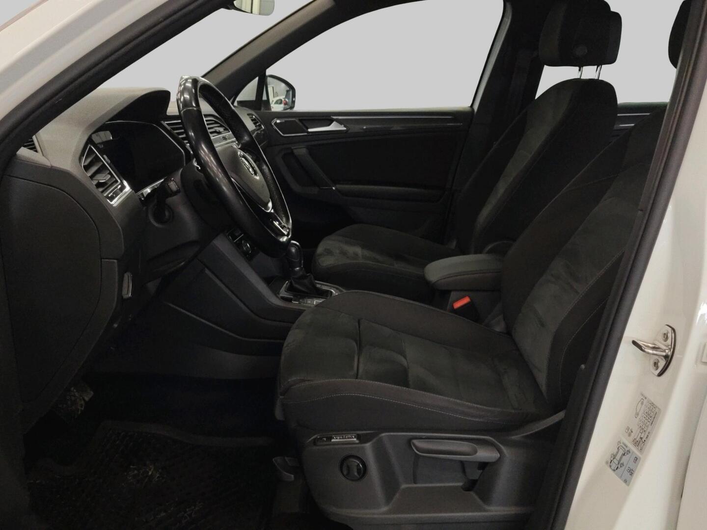 VOLKSWAGEN Tiguan 2017