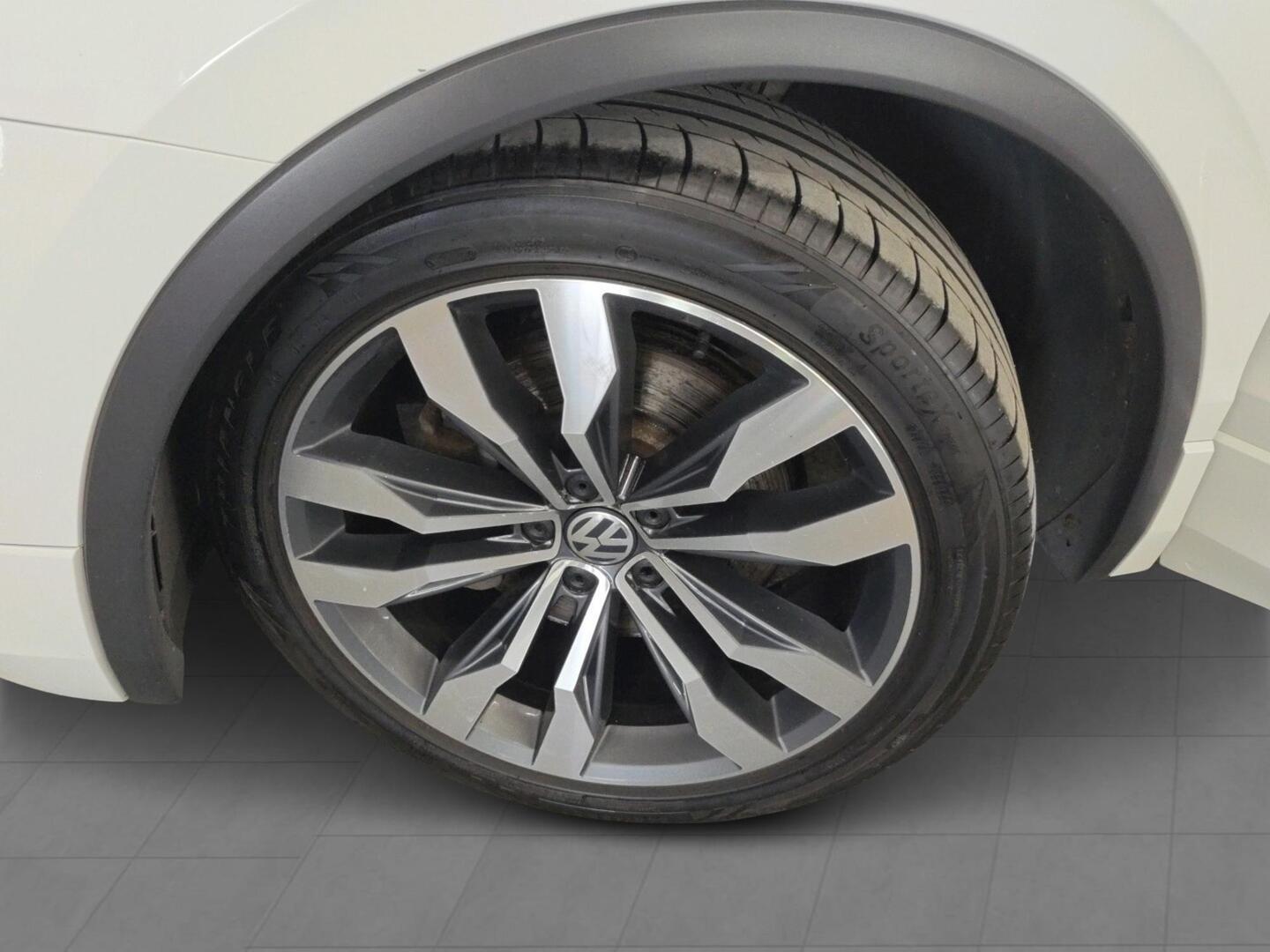 VOLKSWAGEN Tiguan 2017