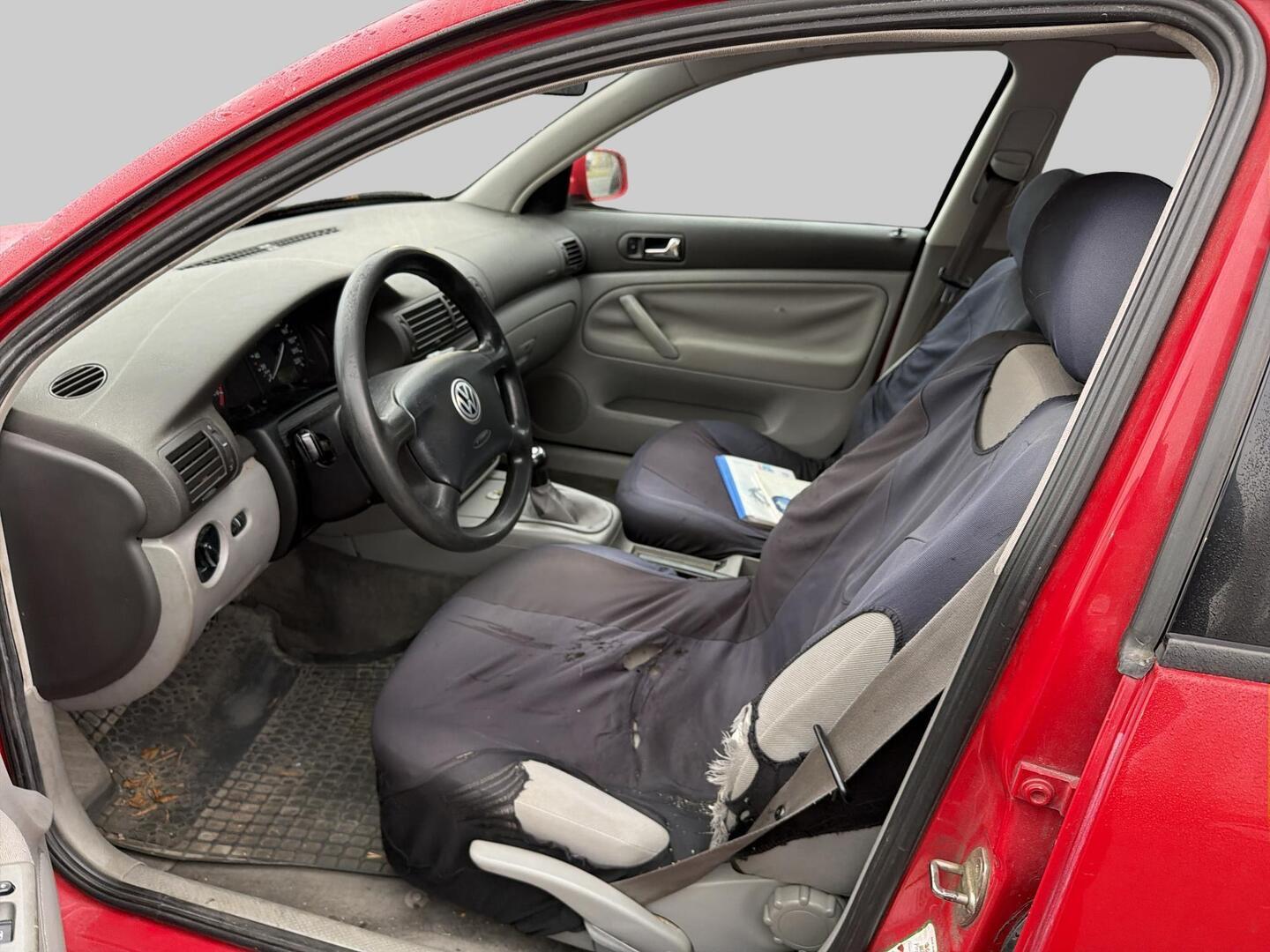 VOLKSWAGEN Passat Variant 1997