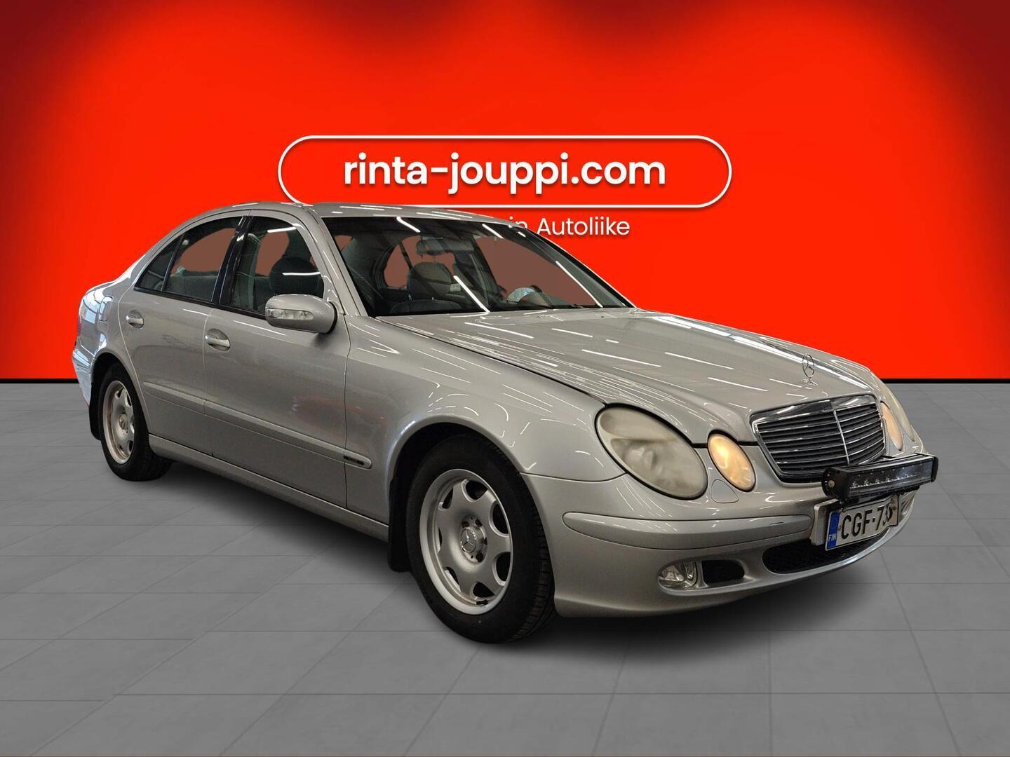 MERCEDES-BENZ E 2004