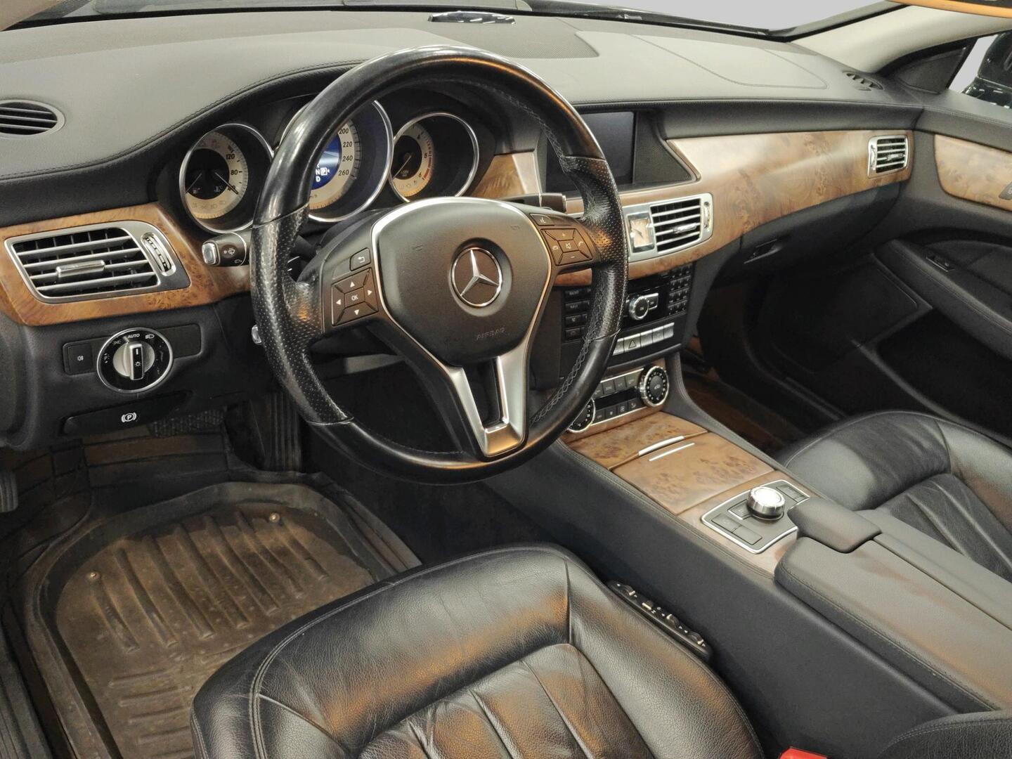 MERCEDES-BENZ CLS 2013