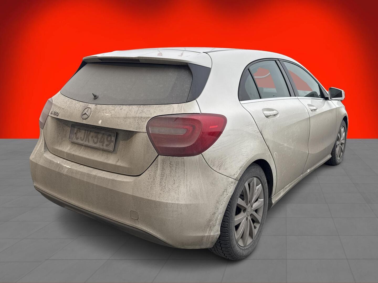 MERCEDES-BENZ A 2014