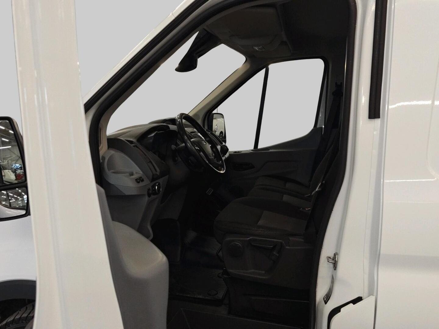 FORD TRANSIT 2018