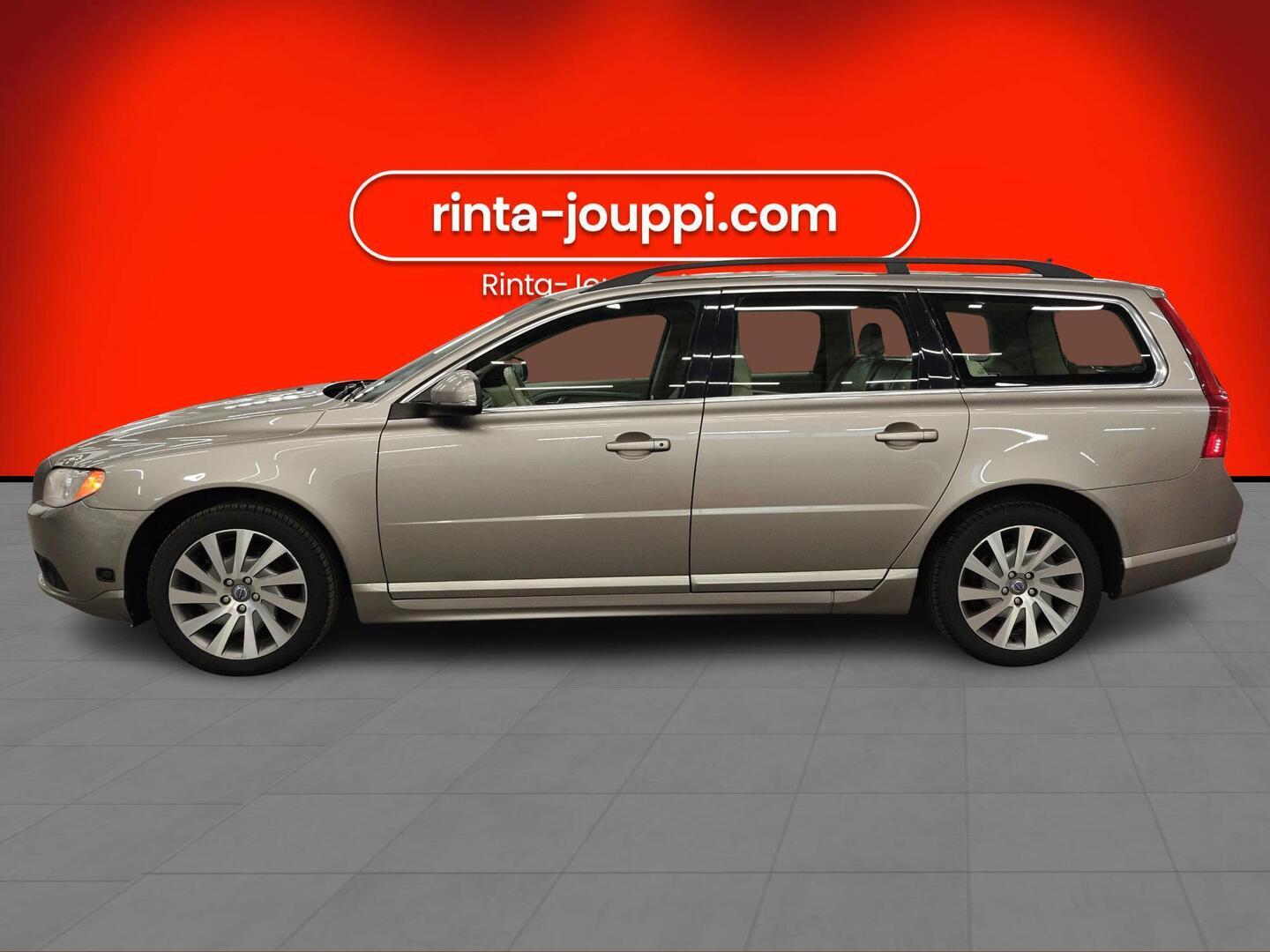 VOLVO V70 2012