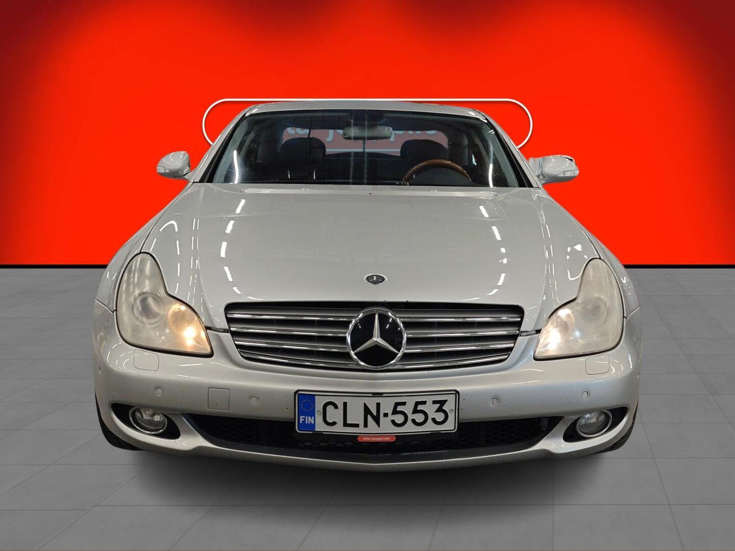 MERCEDES-BENZ CLS 2004