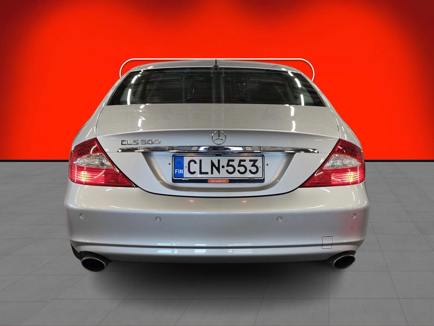 MERCEDES-BENZ CLS 2004