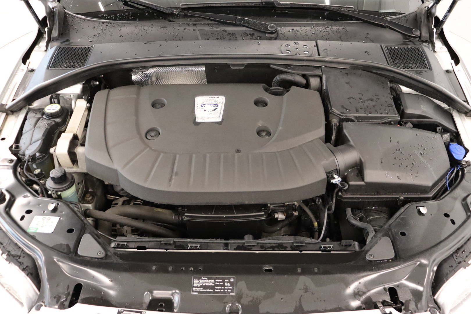 VOLVO V70 2014