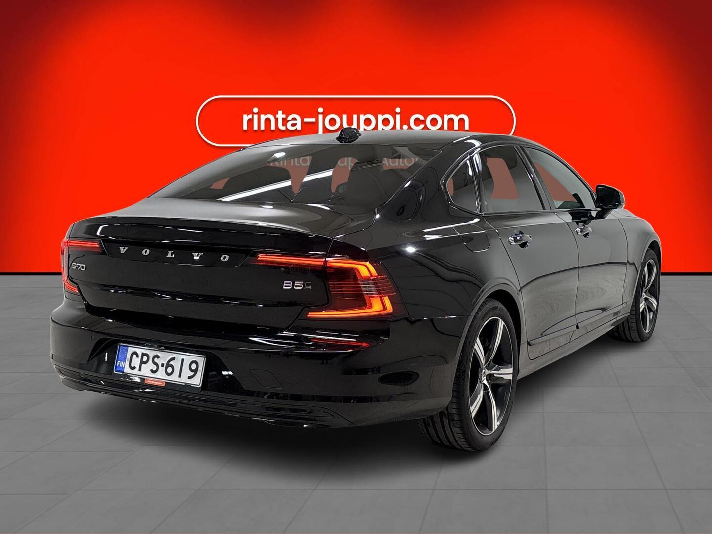 VOLVO S90 2022
