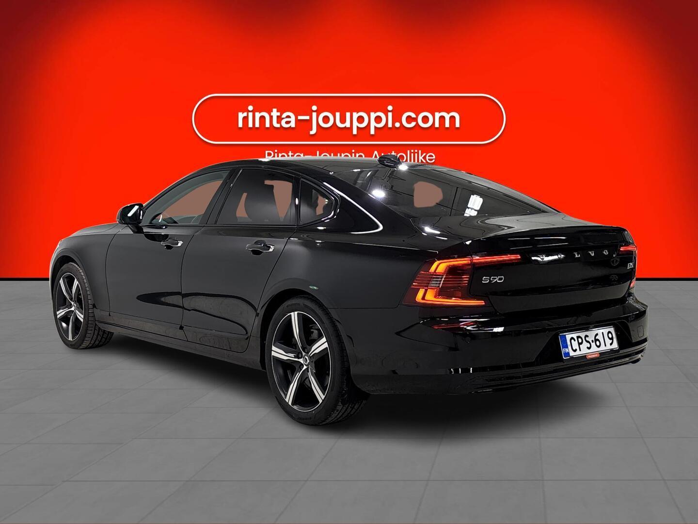 VOLVO S90 2022