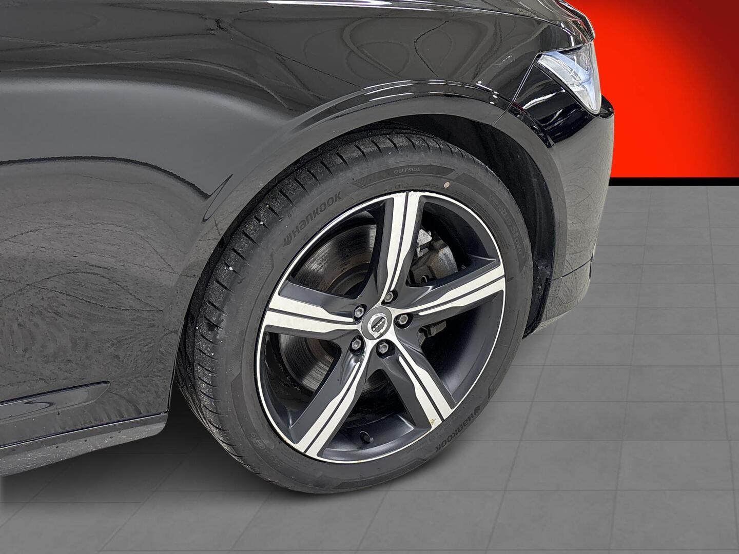 VOLVO S90 2022