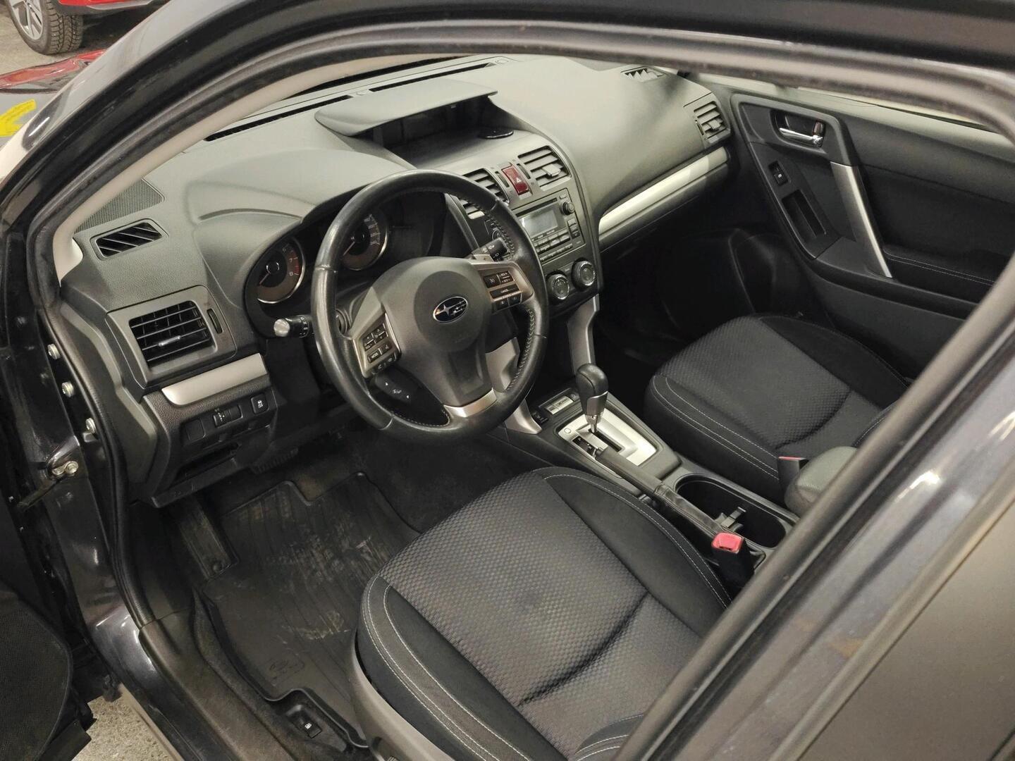 SUBARU Forester 2013