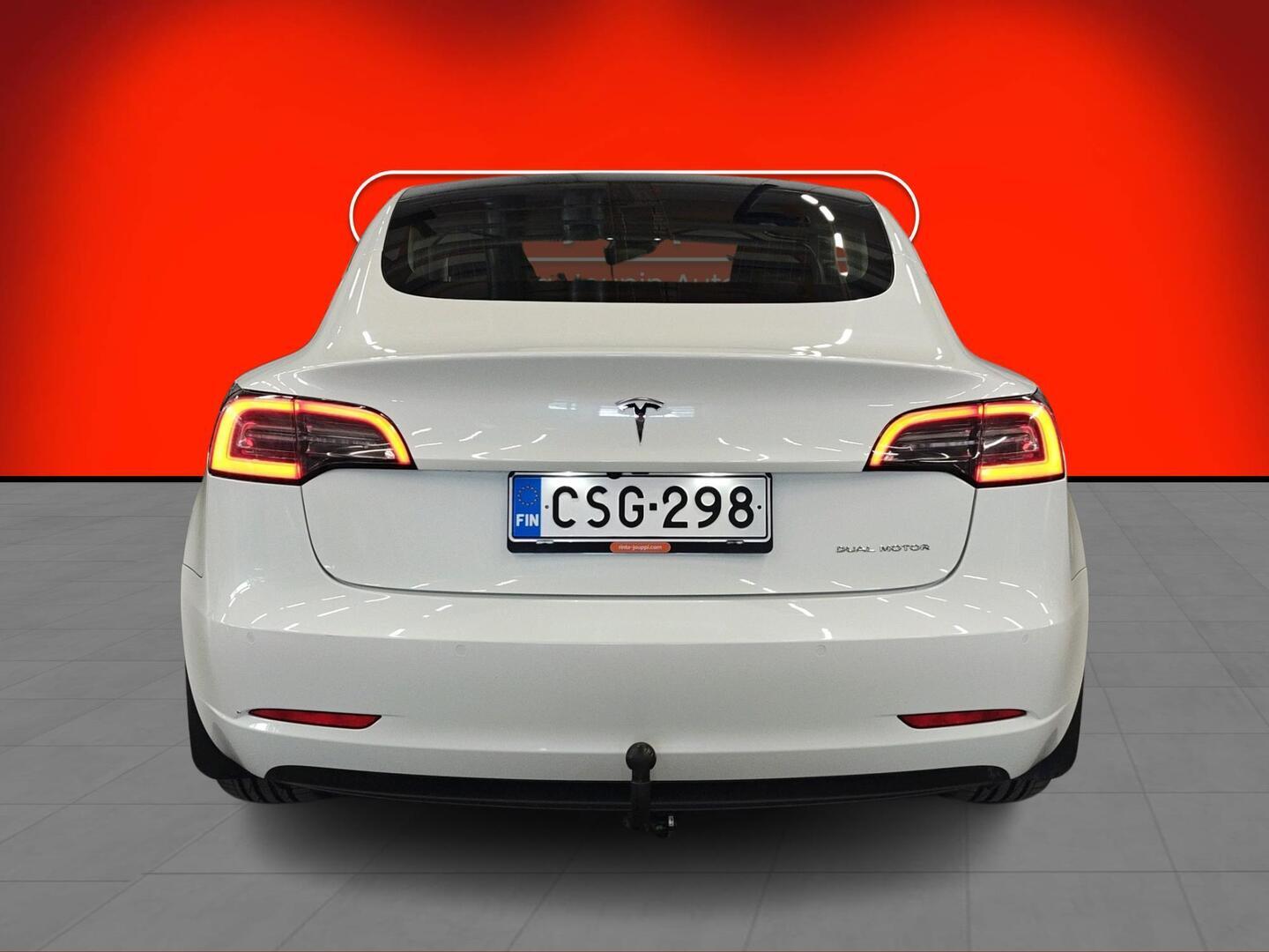 TESLA MODEL 3 2019