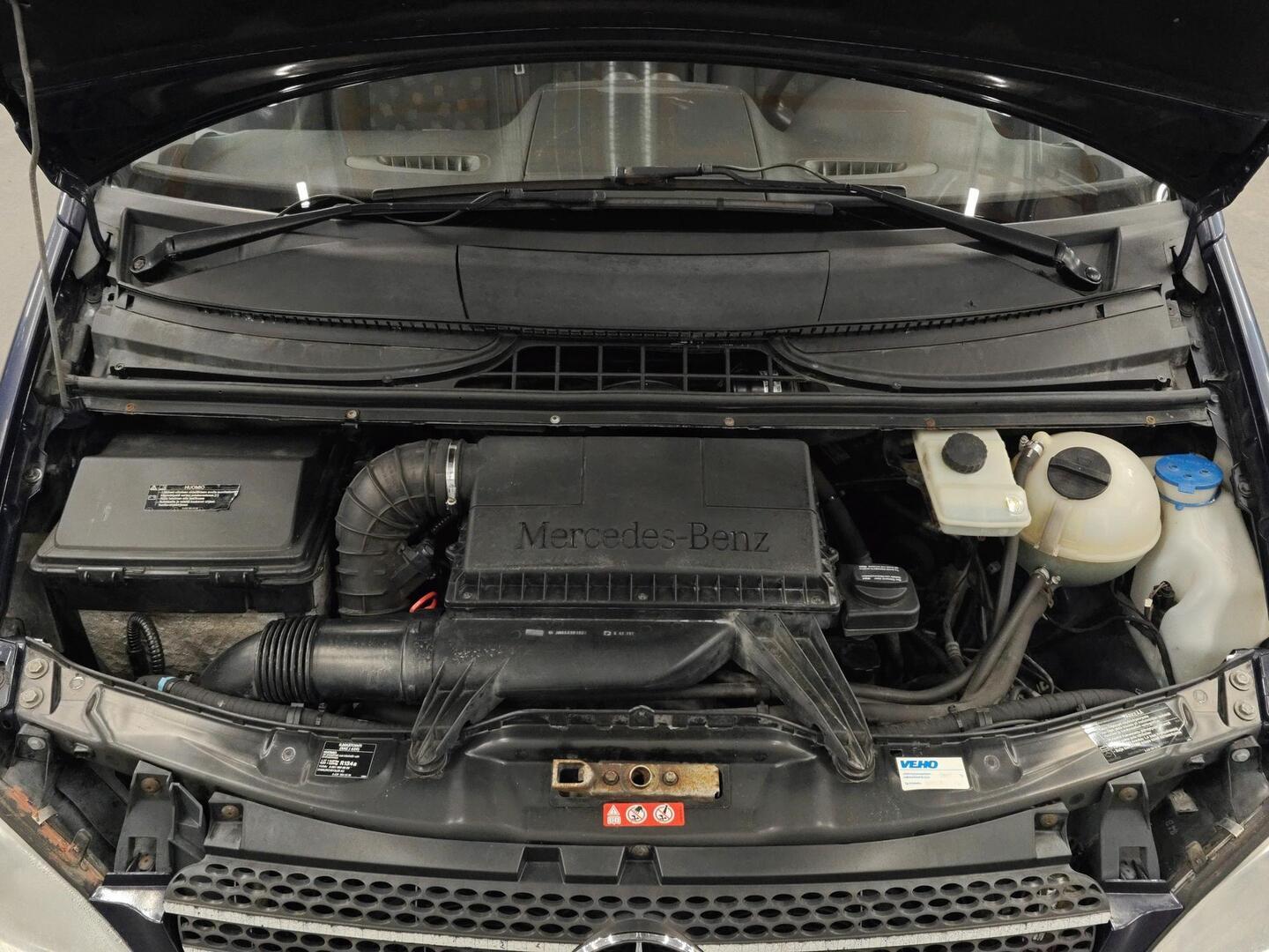 MERCEDES-BENZ Vito 2005