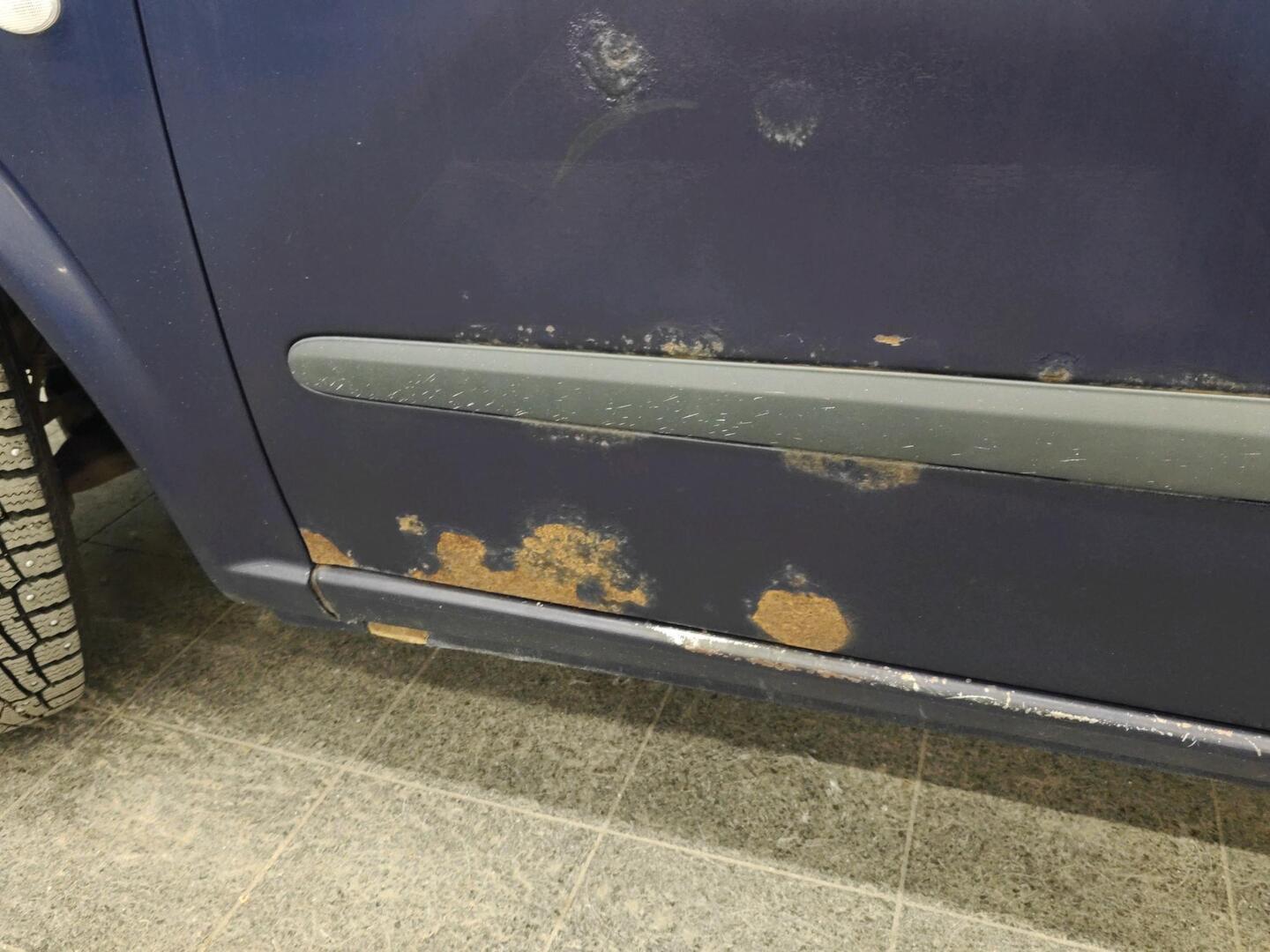 MERCEDES-BENZ Vito 2005