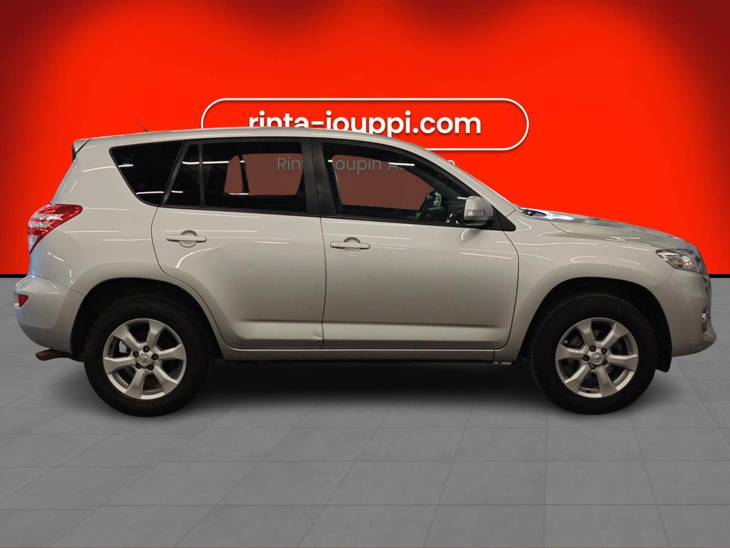 TOYOTA RAV4 2011