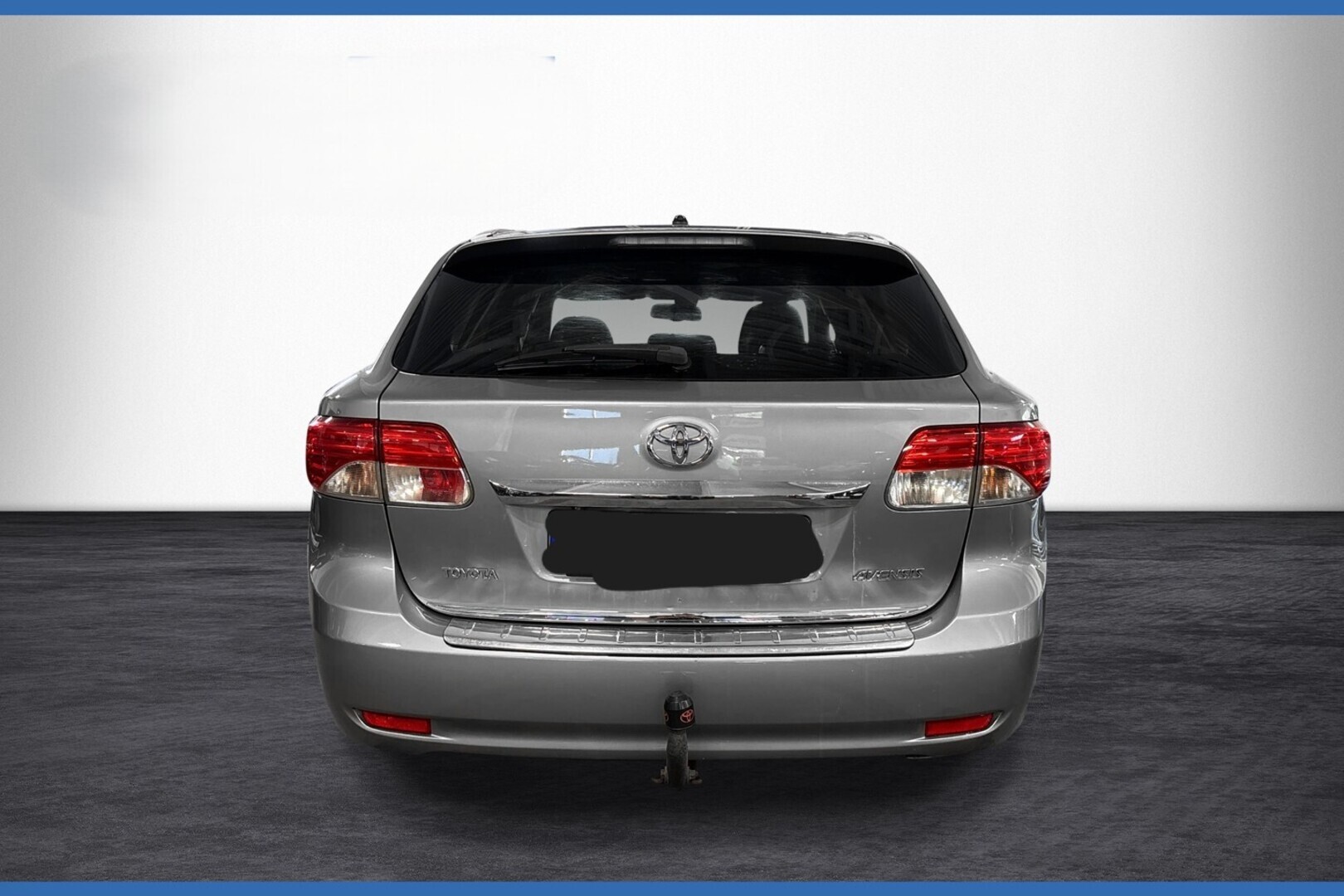 TOYOTA AVENSIS 2013