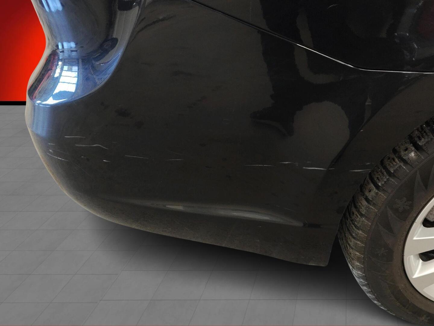 TOYOTA AVENSIS 2015