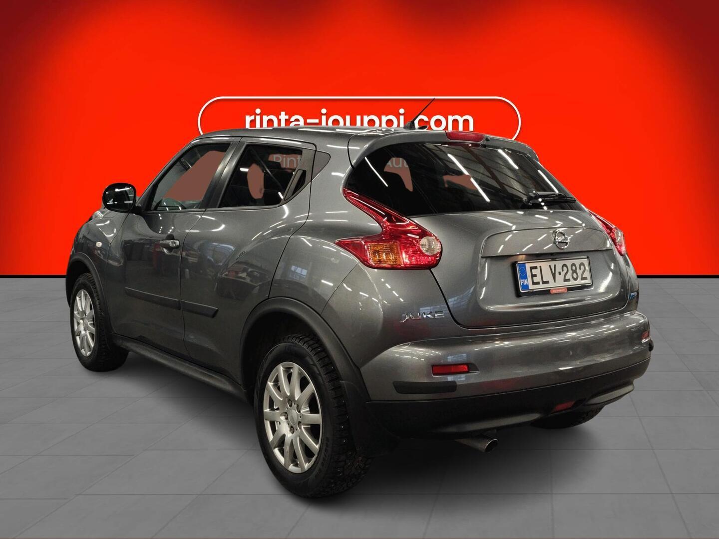NISSAN Juke 2011