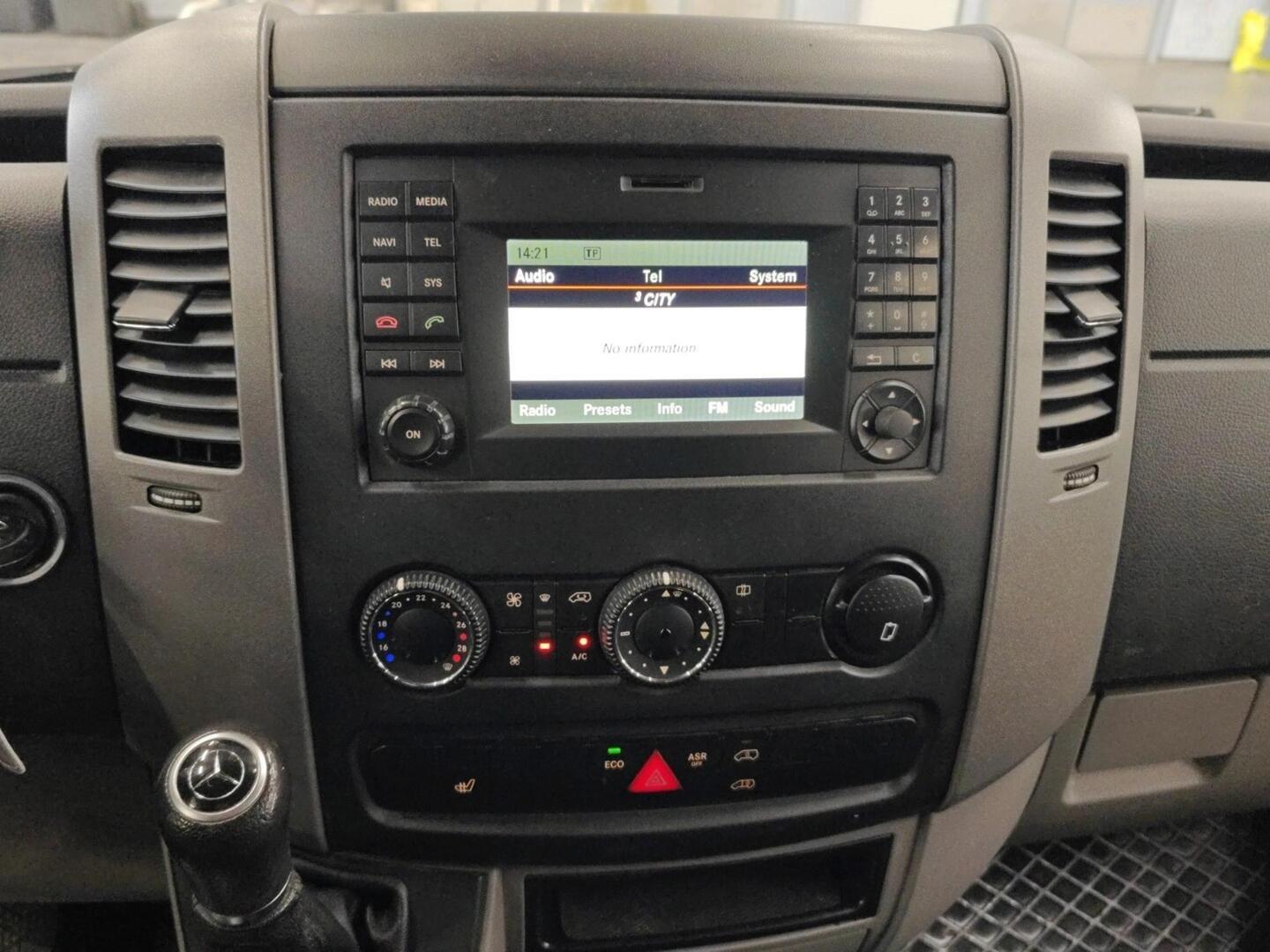 MERCEDES-BENZ Sprinter 2015