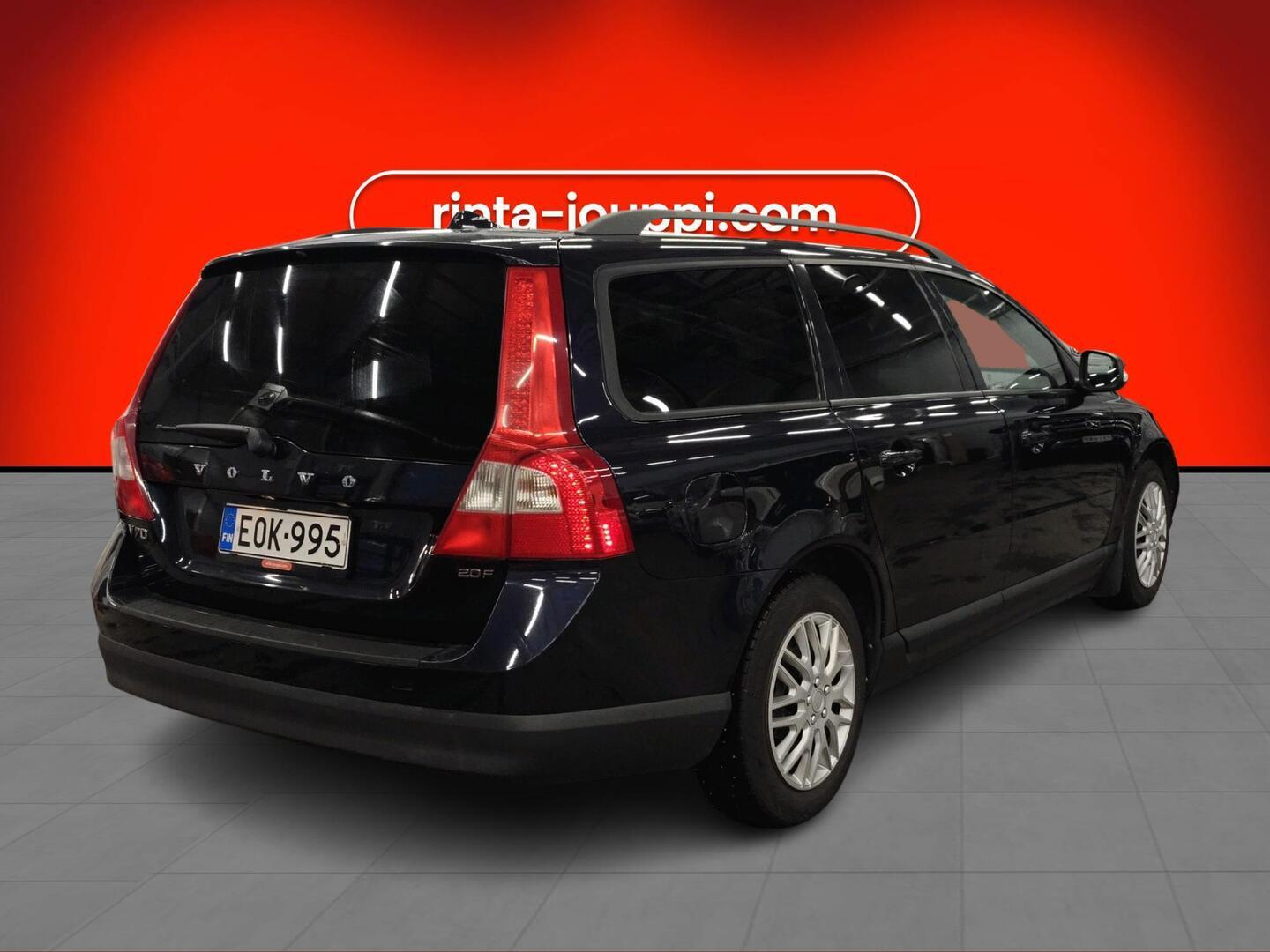VOLVO V70 2008