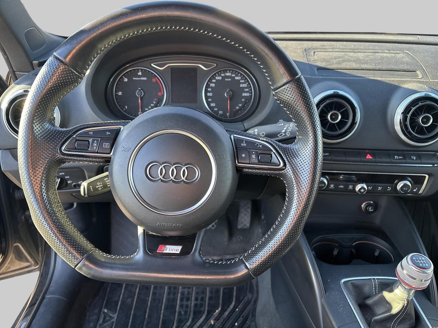 AUDI A3 2014