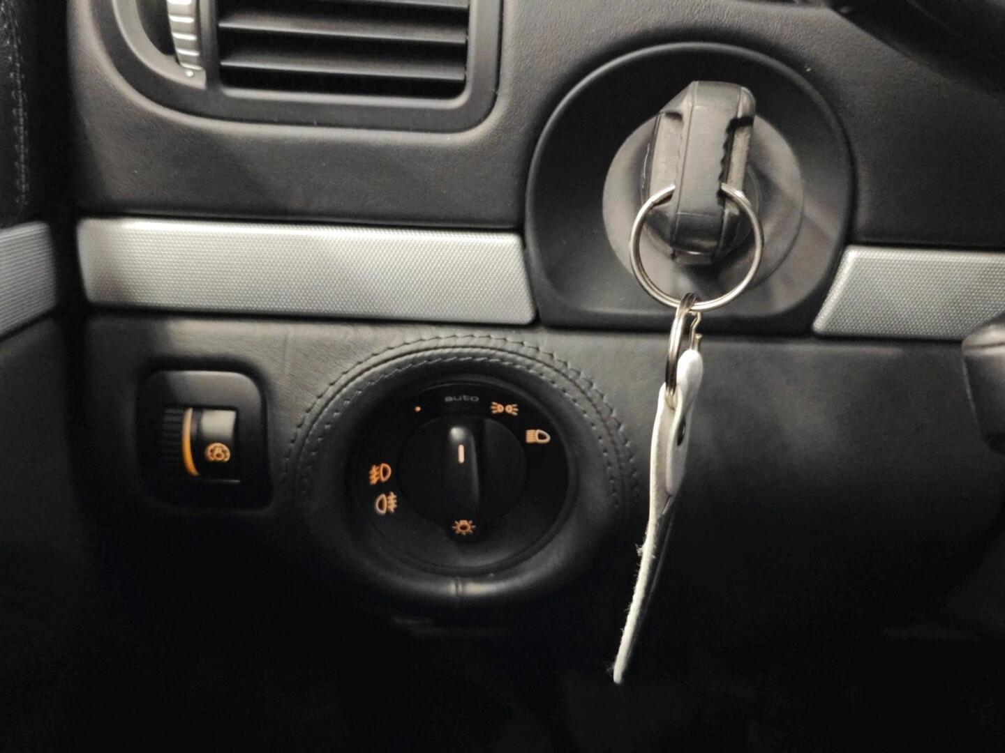 PORSCHE Cayenne 2010