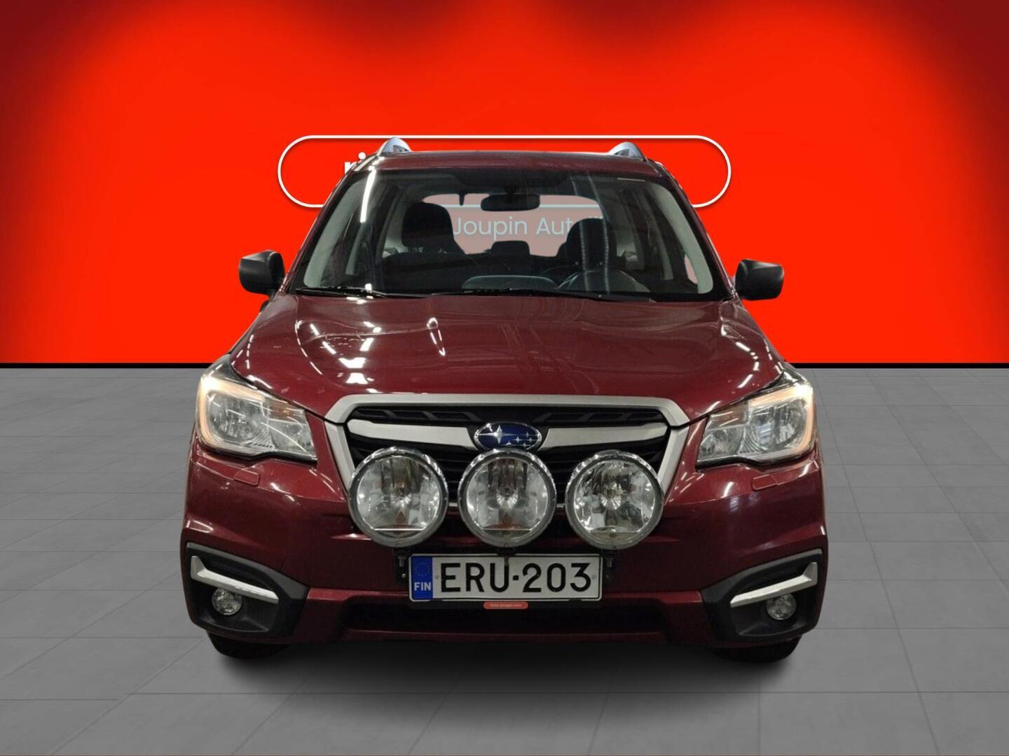 SUBARU Forester 2017
