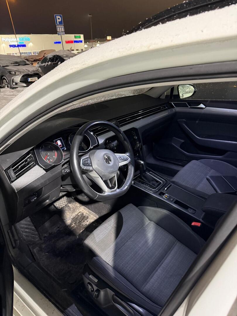 VOLKSWAGEN Passat 2019