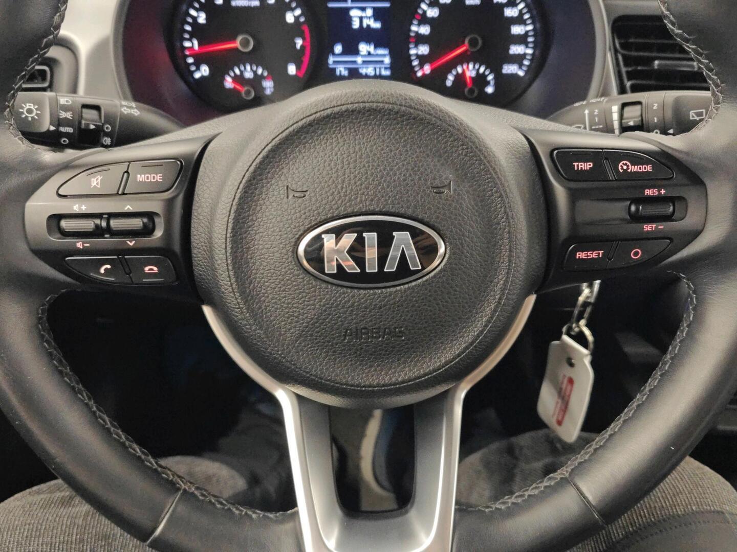 KIA Rio 2021