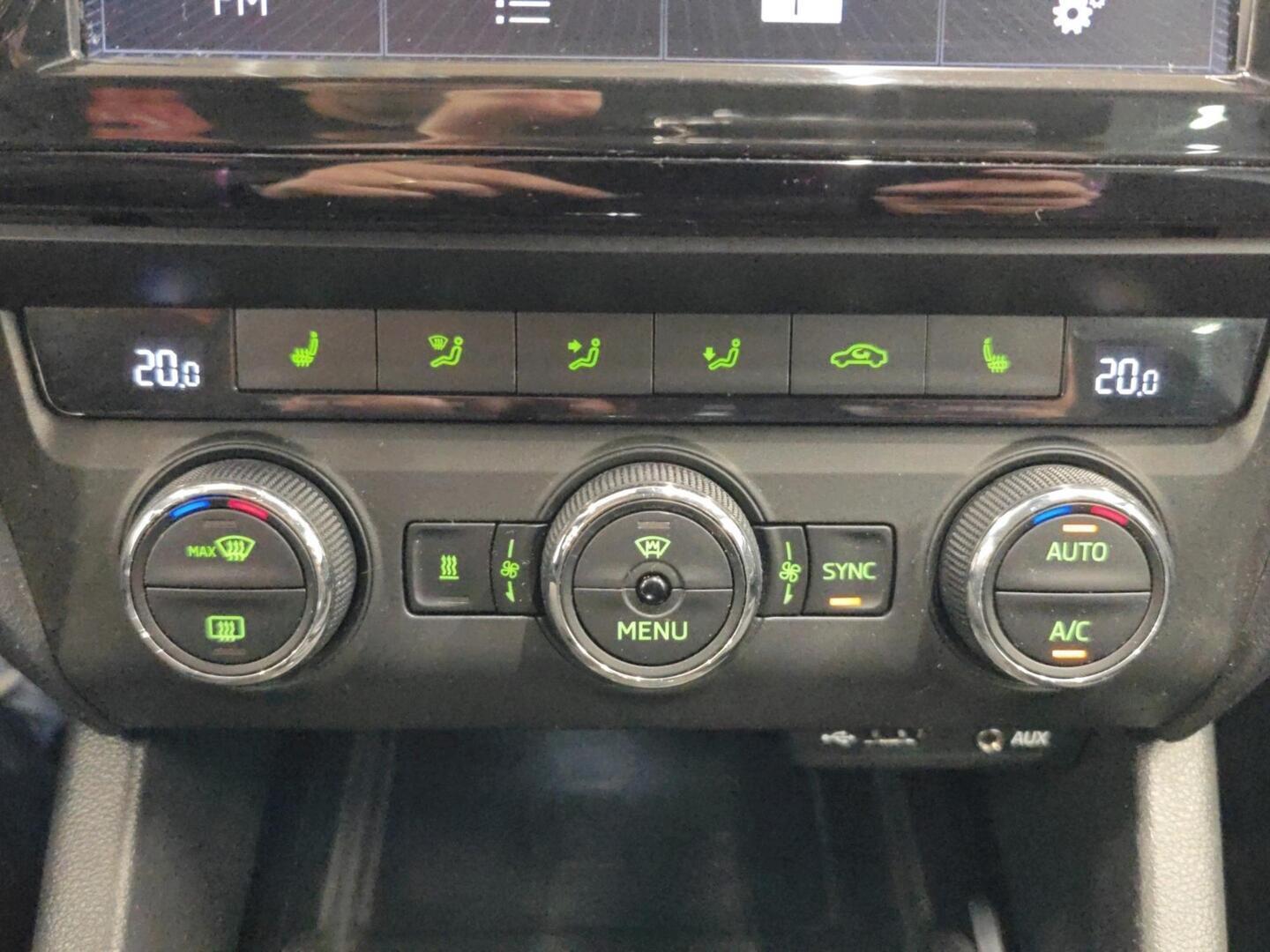 SKODA Octavia 2015